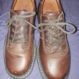 Johnston & Murphy leathe casual shoes Size 9m